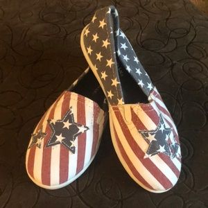 Airwalk 12 Youth Canvas SlipOn Shoes American Flag